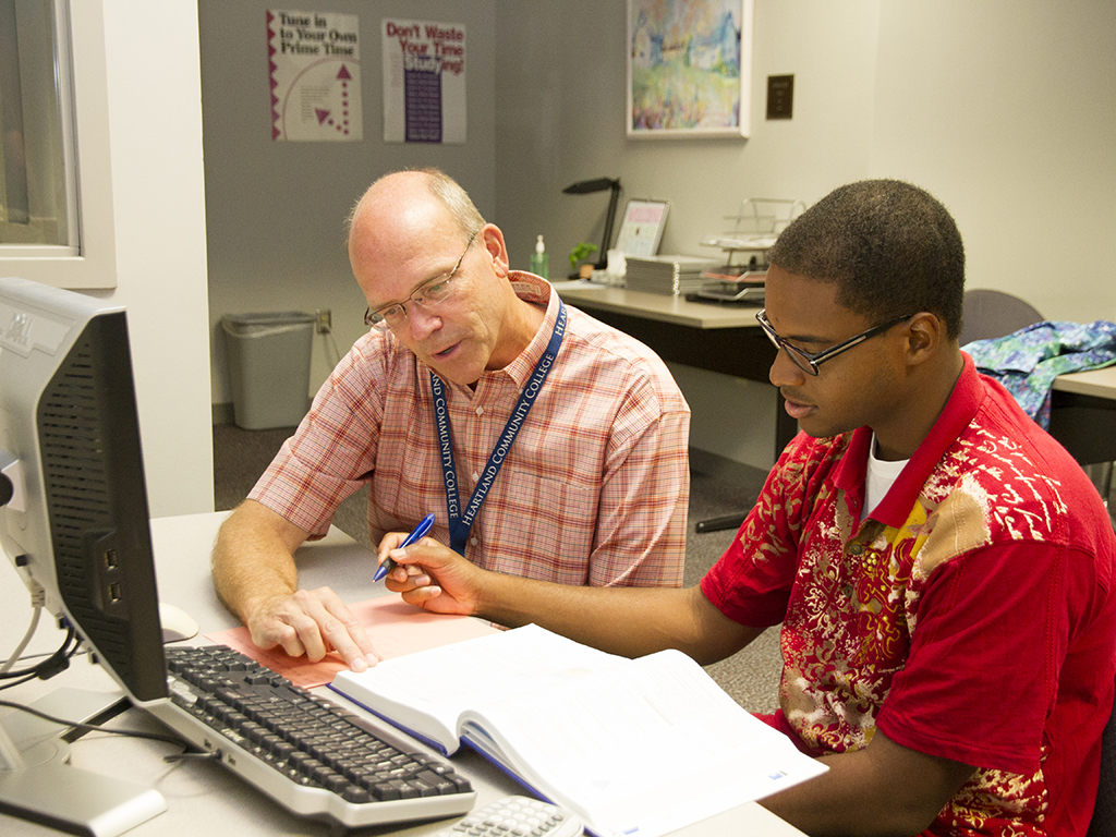 Peer helper meaning image